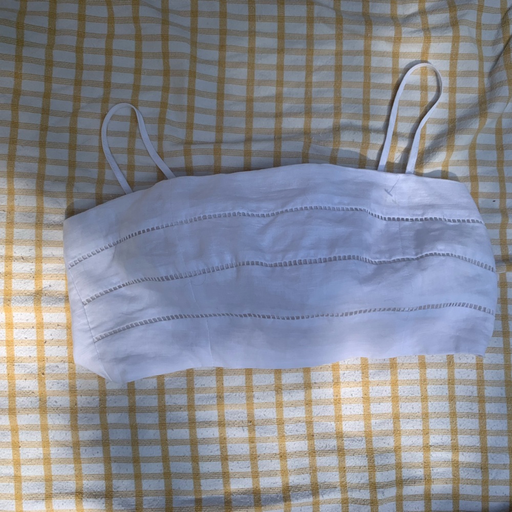 Reversible Chelsea and Violet Linen blend Crop Top NWOT 
White